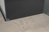 Chuveiro de canto com porta de giro no painel fixo NT403
