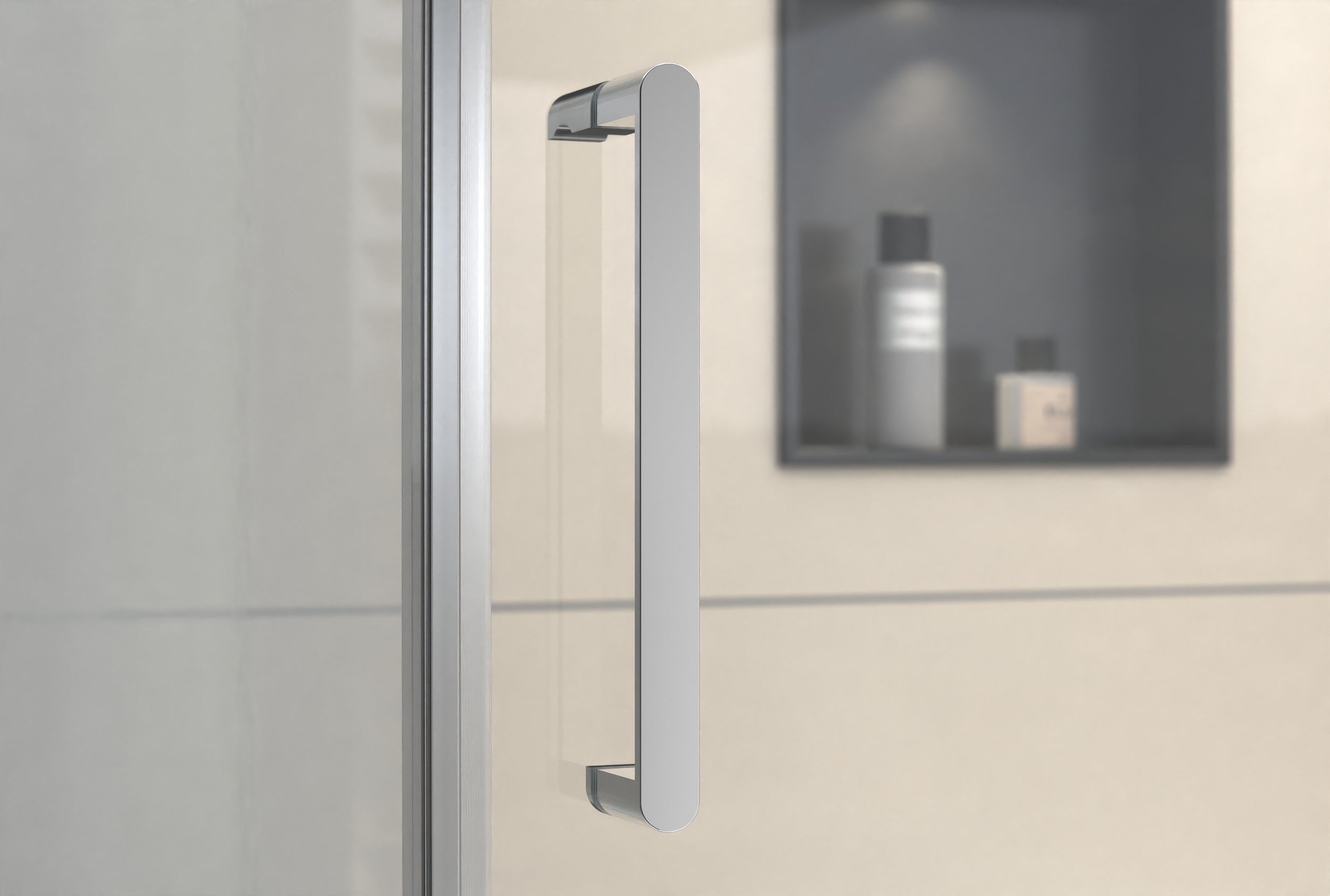 Chuveiro de canto com porta de giro no painel fixo NT403